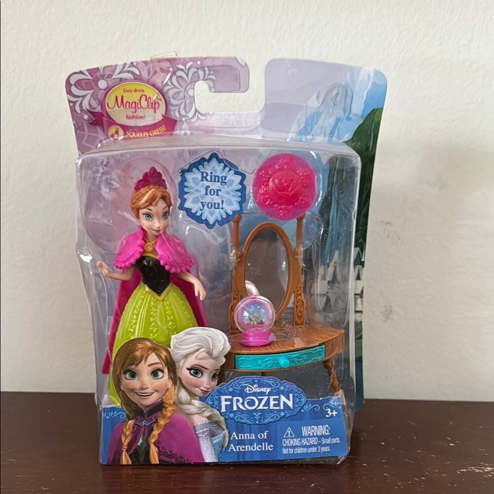 Disney | Frozen Anna of Arendelle MagicClip Doll NIB